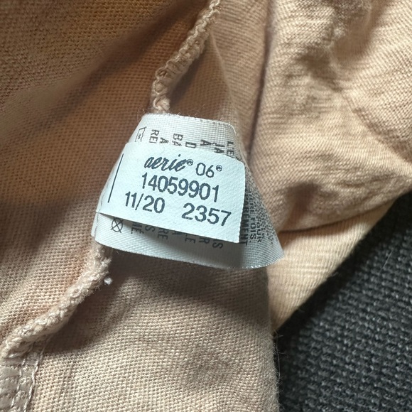 Aerie Cropped Distressed Tee - Picture 5 of 5